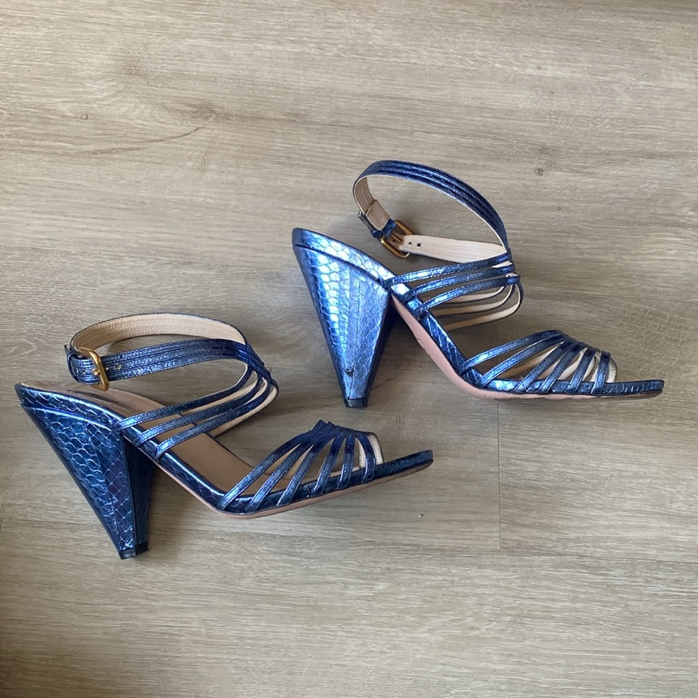 Prada Metallic Blue Cone Heels. Sz. 41